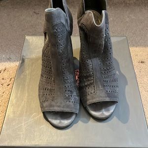 Vince Camuto Suede peep toe boots.